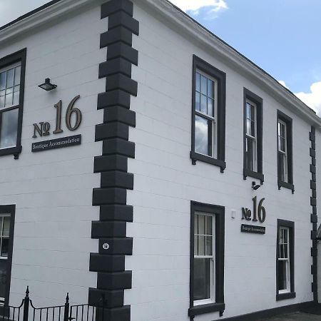 Hotel No.16 Seaham Exterior foto The former railway station at 16 Station Road, now a private house