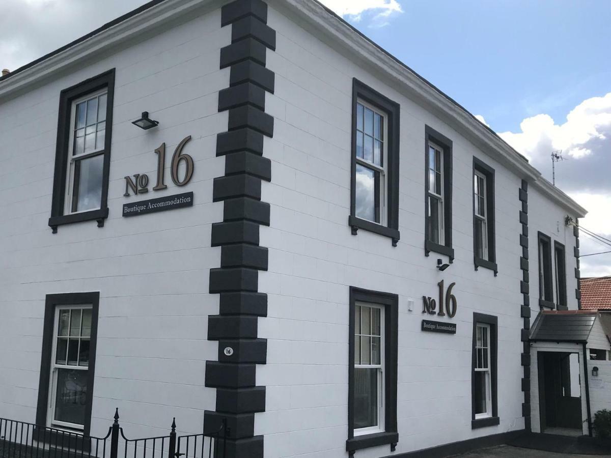 Hotel No.16 Seaham Exterior foto The former railway station at 16 Station Road, now a private house